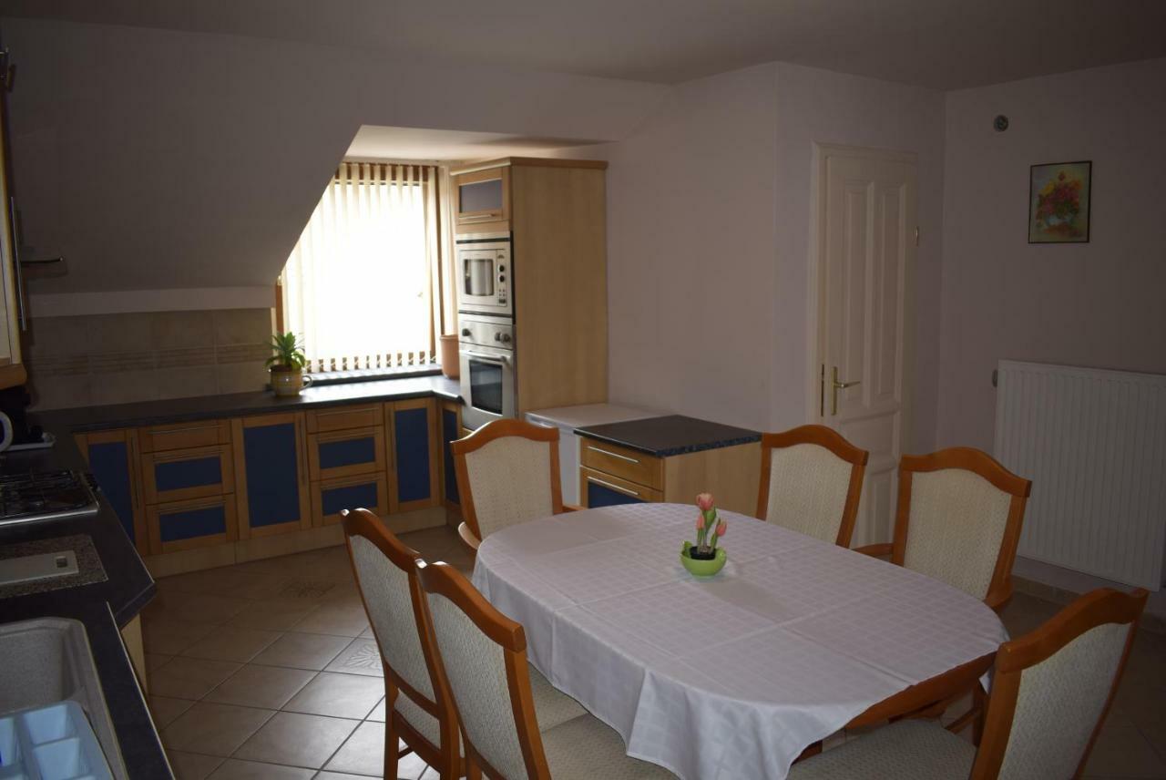 Taverna panzió Sopron Esterno foto